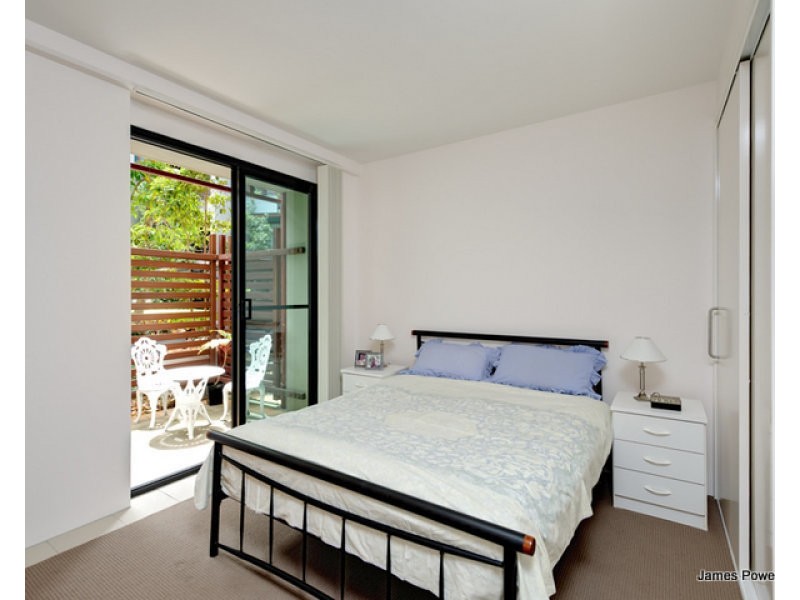 139 Commercial Road, Teneriffe QLD 4005