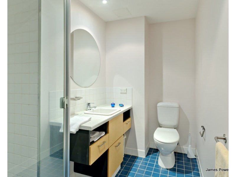 139 Commercial Road, Teneriffe QLD 4005