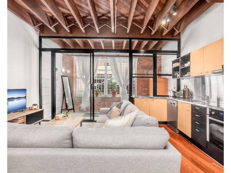 139 Commercial Road, Teneriffe QLD 4005