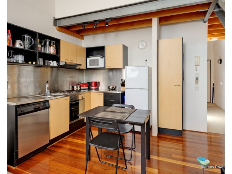 139 Commercial Road, Teneriffe QLD 4005