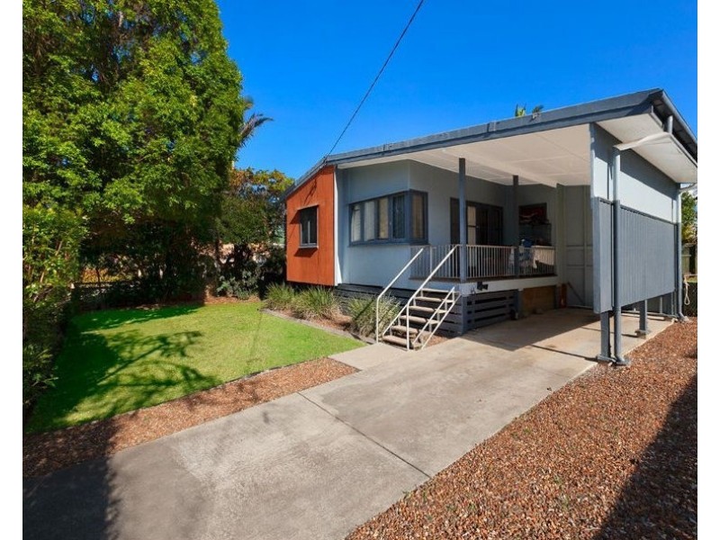 4 Beck Street, Clontarf QLD 4019