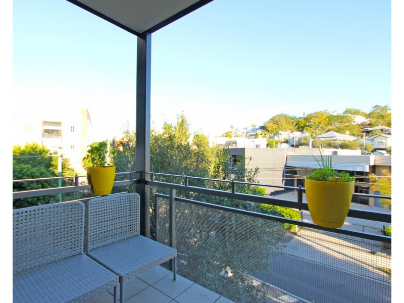 139 Commercial Road, Teneriffe QLD 4005