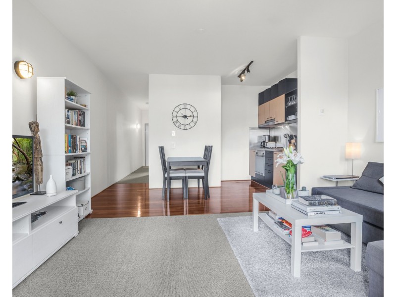 139 Commercial Road, Teneriffe QLD 4005