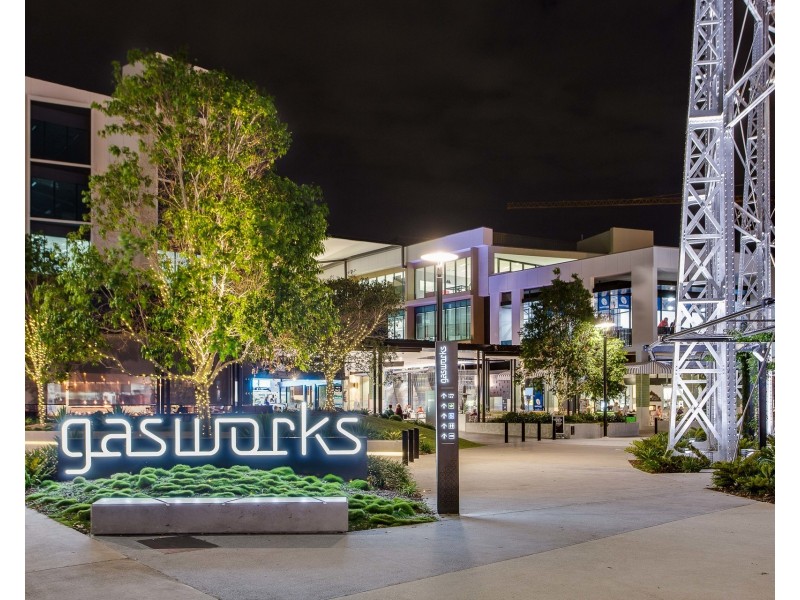 139 Commercial Road, Teneriffe QLD 4005