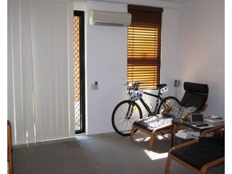 139 Commercial Road, Teneriffe QLD 4005