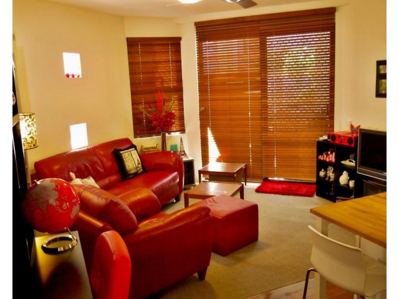 139 Commercial Road, Teneriffe QLD 4005