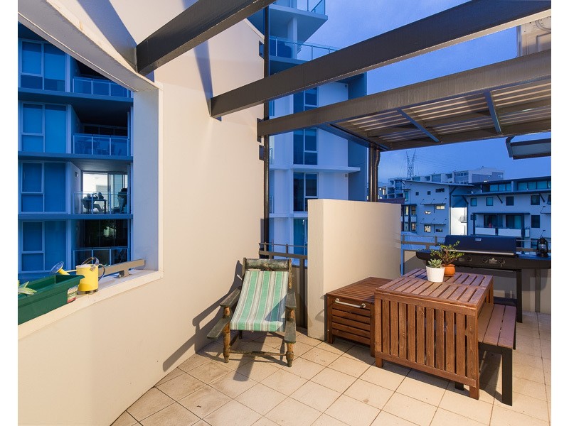 139 Commercial Road, Teneriffe QLD 4005