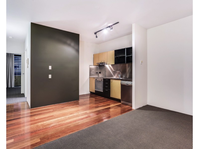 139 Commercial Road, Teneriffe QLD 4005