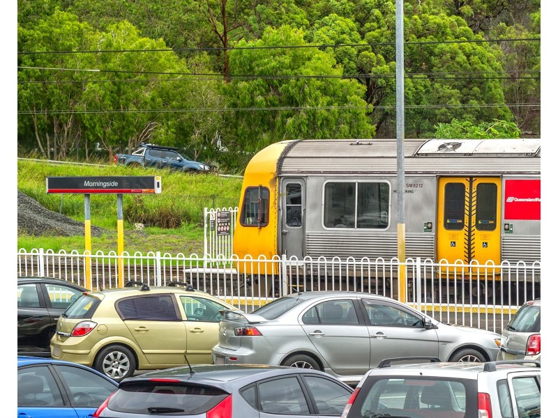 27  Wickham Street, Morningside QLD 4170