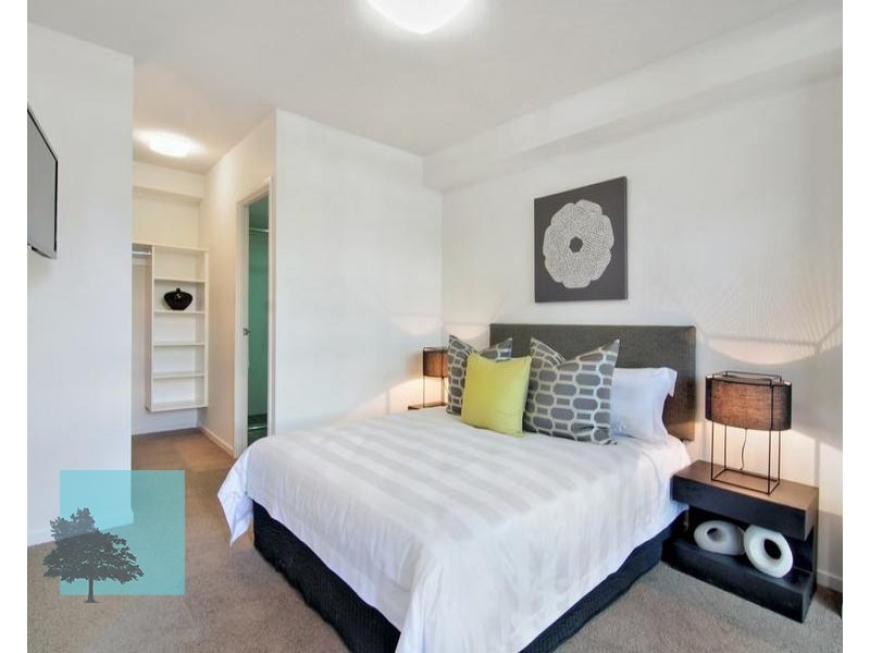 702/53 Wyandra Street, Teneriffe QLD 4005