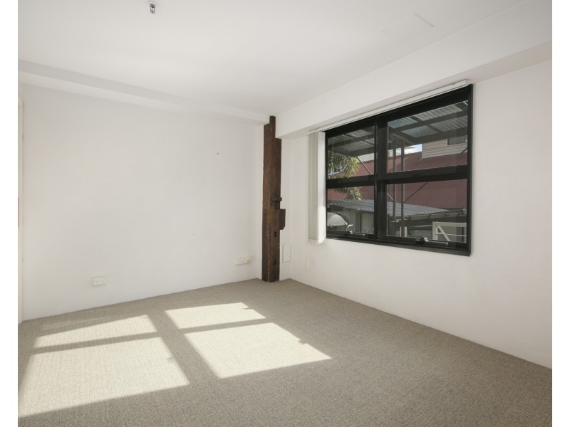 139 Commercial Road, Teneriffe QLD 4005