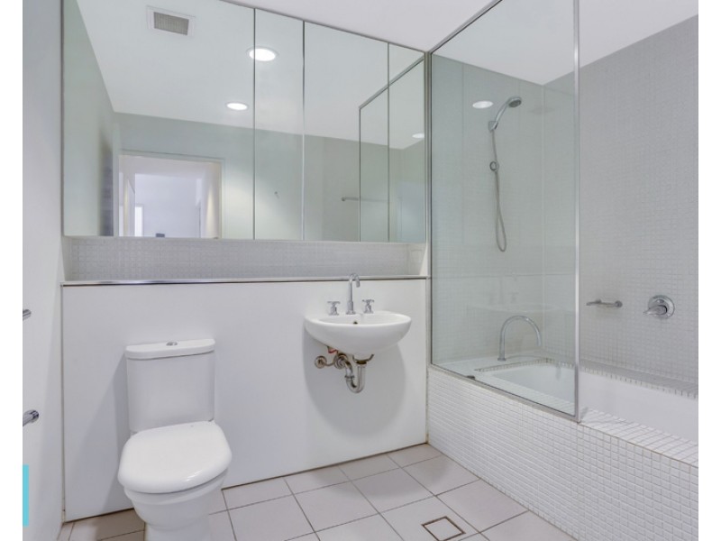 216/38 Skyring Terrace, Teneriffe QLD 4005