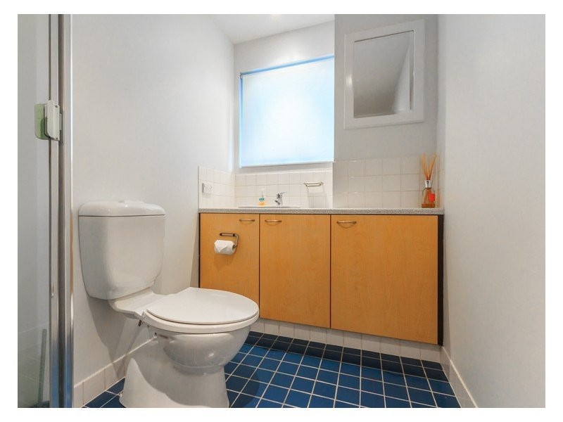 139 Commercial Road, Teneriffe QLD 4005