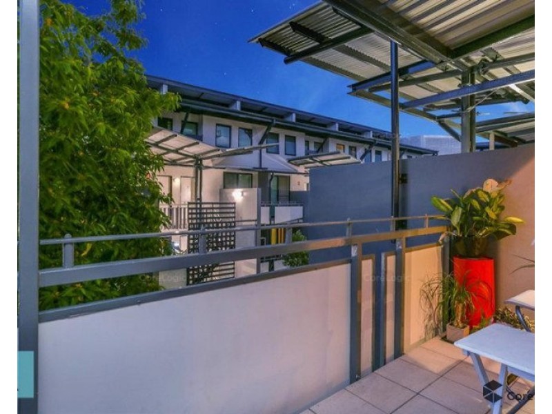 139 Commercial Road, Teneriffe QLD 4005