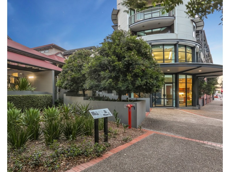 139 Commercial Road, Teneriffe QLD 4005