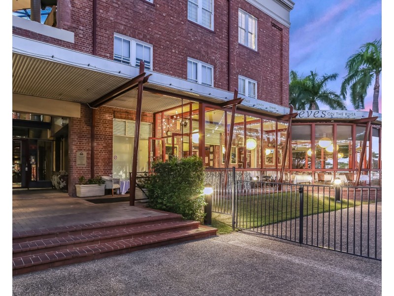 125/53 Vernon Terrace, Teneriffe QLD 4005