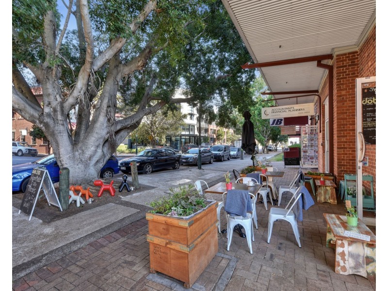 125/53 Vernon Terrace, Teneriffe QLD 4005