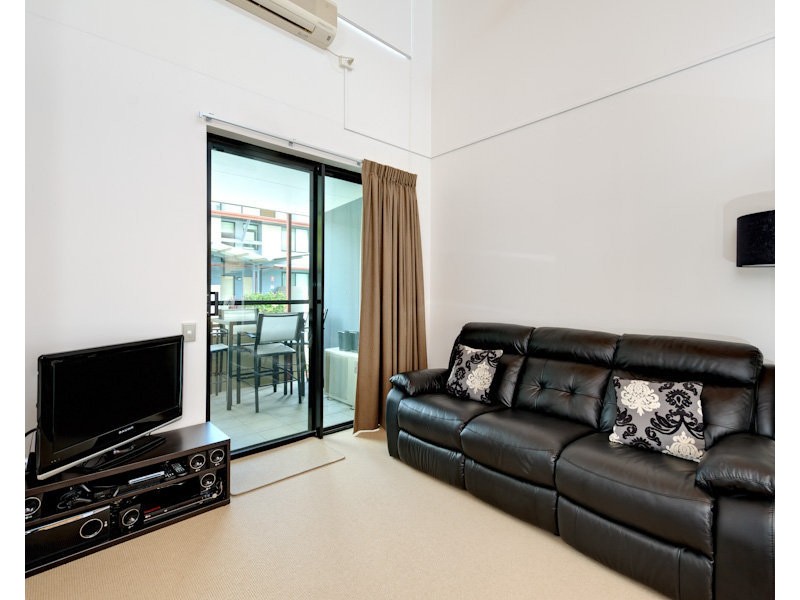 139 Commercial Road, Teneriffe QLD 4005