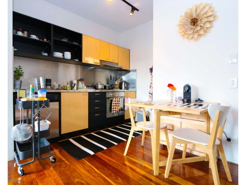 139 Commercial Road, Teneriffe QLD 4005