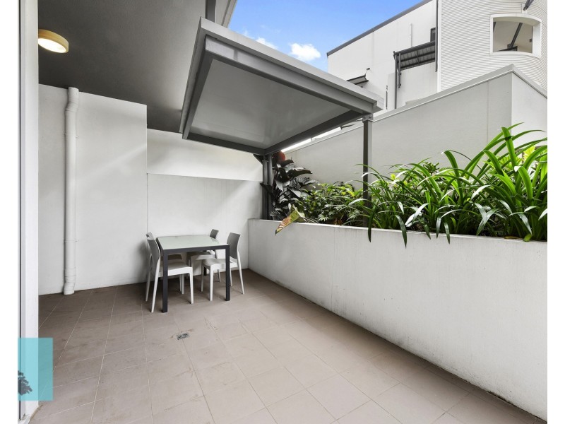2/113 Commercial Road, Teneriffe QLD 4005