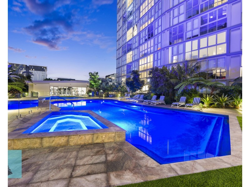 10702/88 Doggett, Newstead QLD 4006