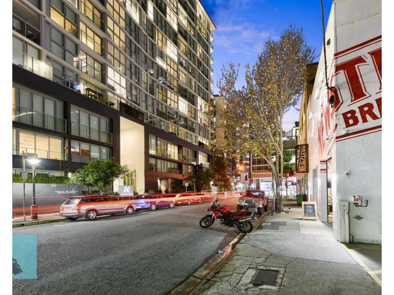 10702/88 Doggett, Newstead QLD 4006