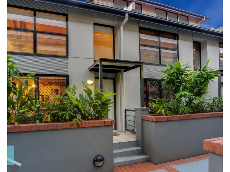 139 Commercial Road, Teneriffe QLD 4005