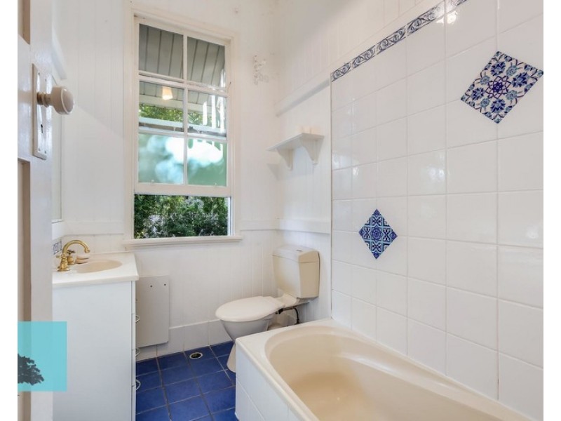 11 Sankey Street, Highgate Hill QLD 4101