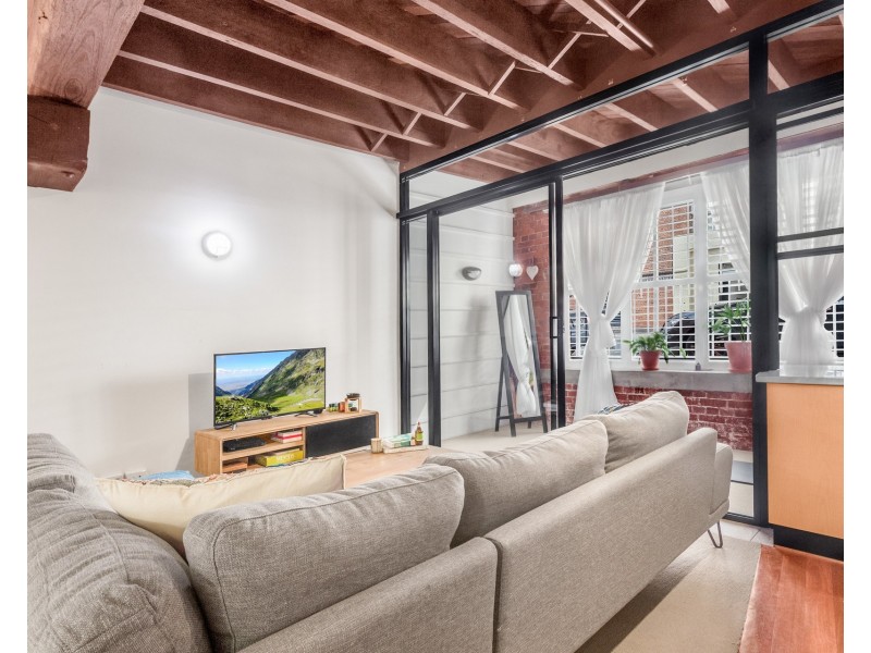 139 Commercial Road, Teneriffe QLD 4005