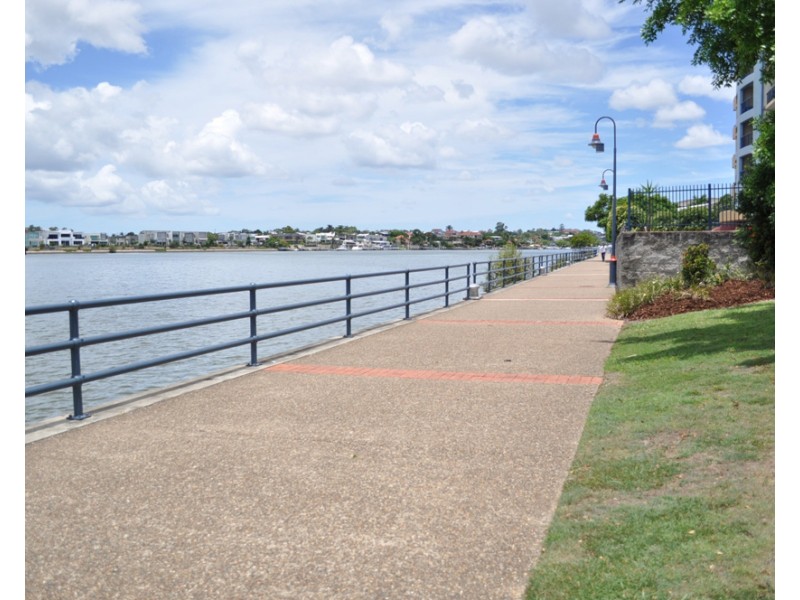 140/53 Vernon Terrace, Teneriffe QLD 4005