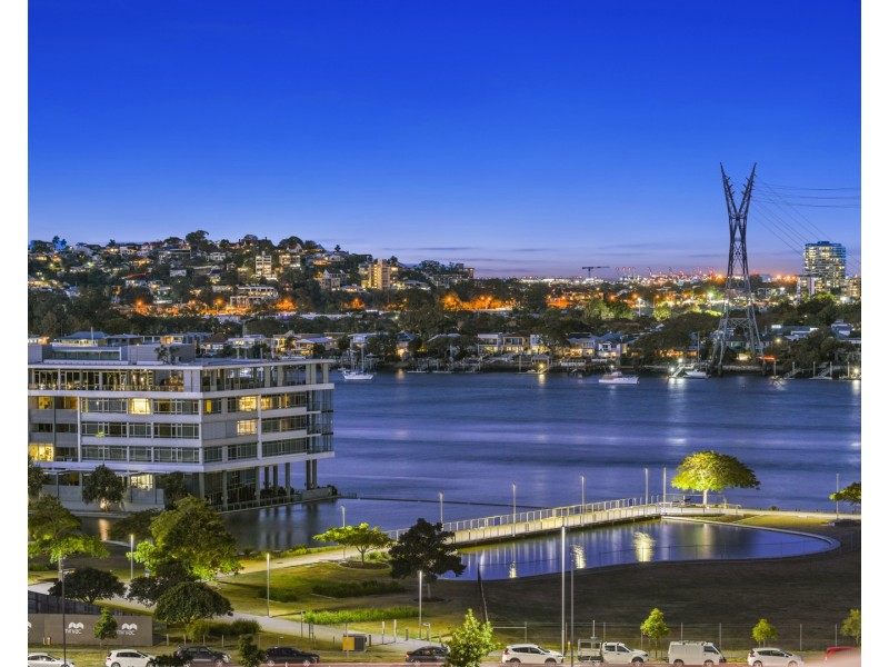 813/18  Longland Street, Newstead QLD 4006