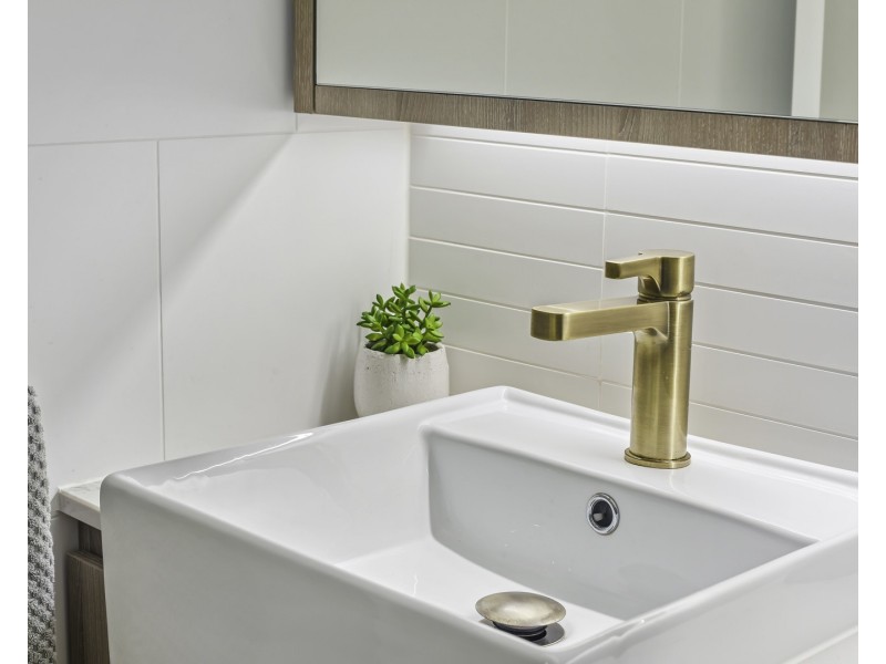 813/18  Longland Street, Newstead QLD 4006