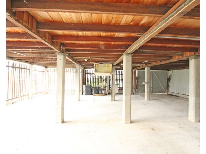 27 Huxham Street, Auchenflower QLD 4066