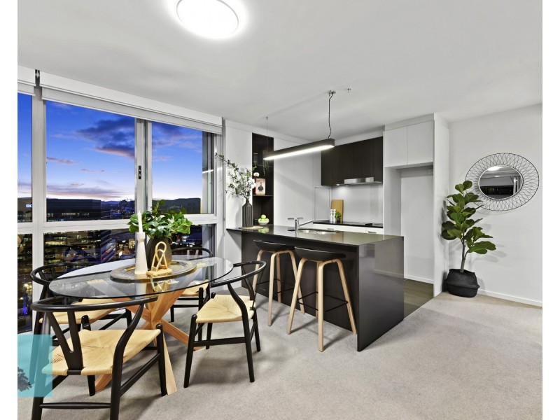 1711/30 Festival Place, Newstead QLD 4006