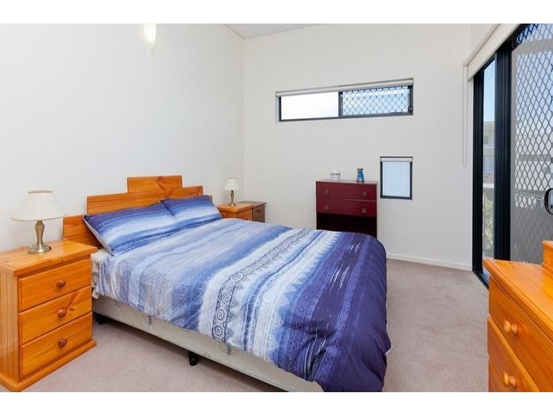 38 Brougham Street, Fairfield QLD 4103