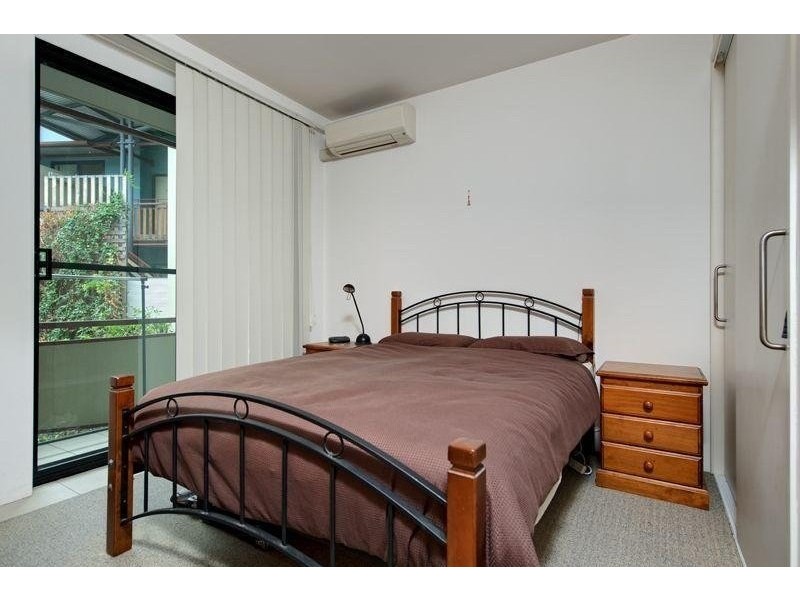 139 Commercial Road, Teneriffe QLD 4005