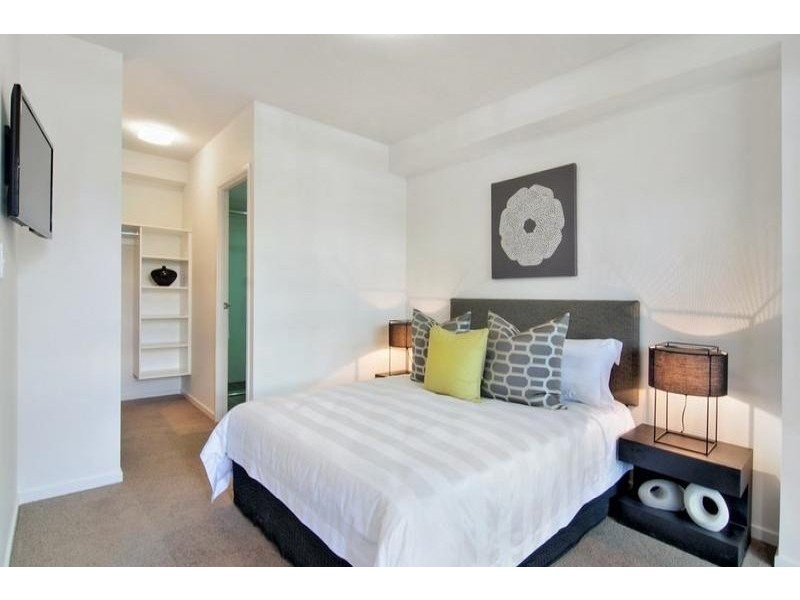 706/53 Wyandra Street, Teneriffe QLD 4005