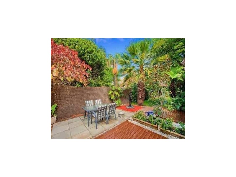 123 Hall Street, Bondi NSW 2026