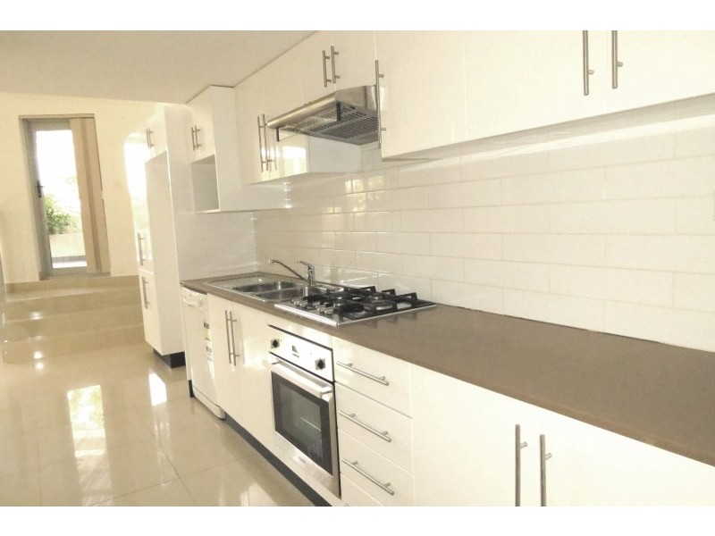 13 Prospect Lane, Carlton NSW 2218