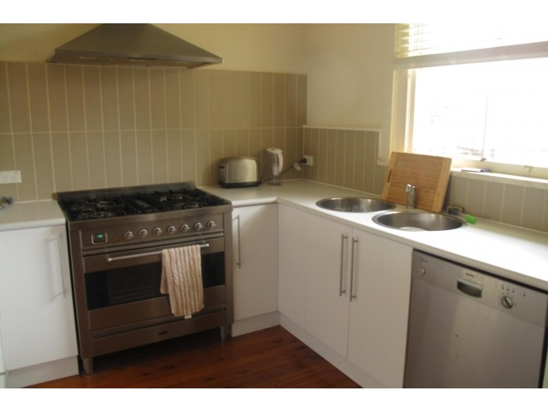 32 Eurobin Street, Manly NSW 2095