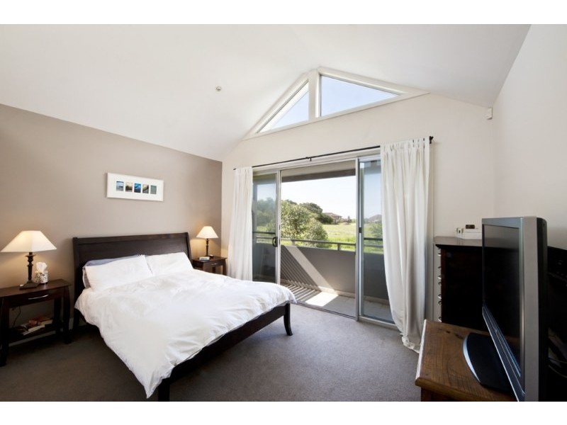 73 Chaleyer Street, Bondi NSW 2026