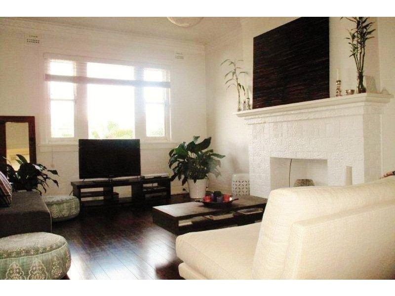 Unit 2/12 Hastings Parade, Bondi Beach NSW 2026