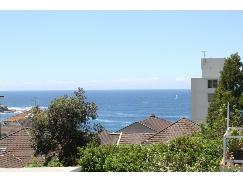 Unit 12/34A. Fletcher Street, Tamarama NSW 2026