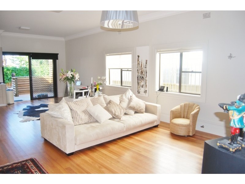 5 Chambers Avenue, Bondi Beach NSW 2026