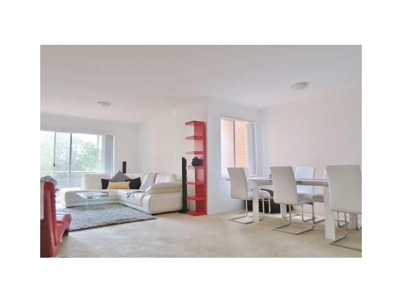 102/1-7 Gloucester Place, Kensington NSW 2033