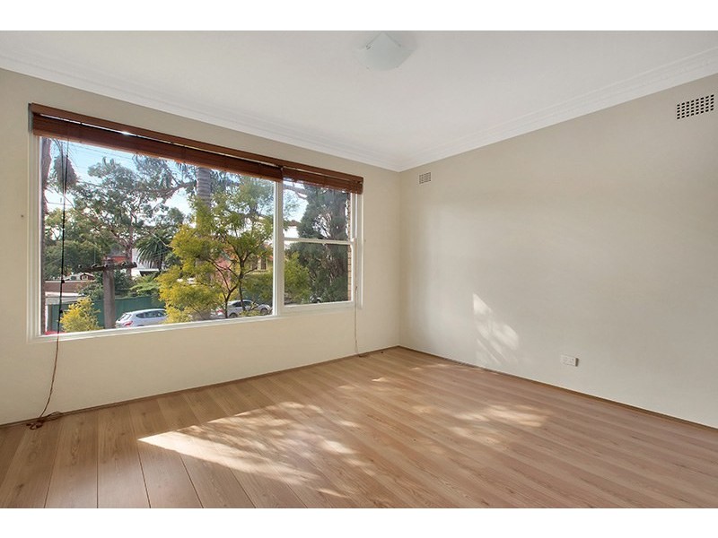 3/62 Floss Street, Marrickville NSW 2204