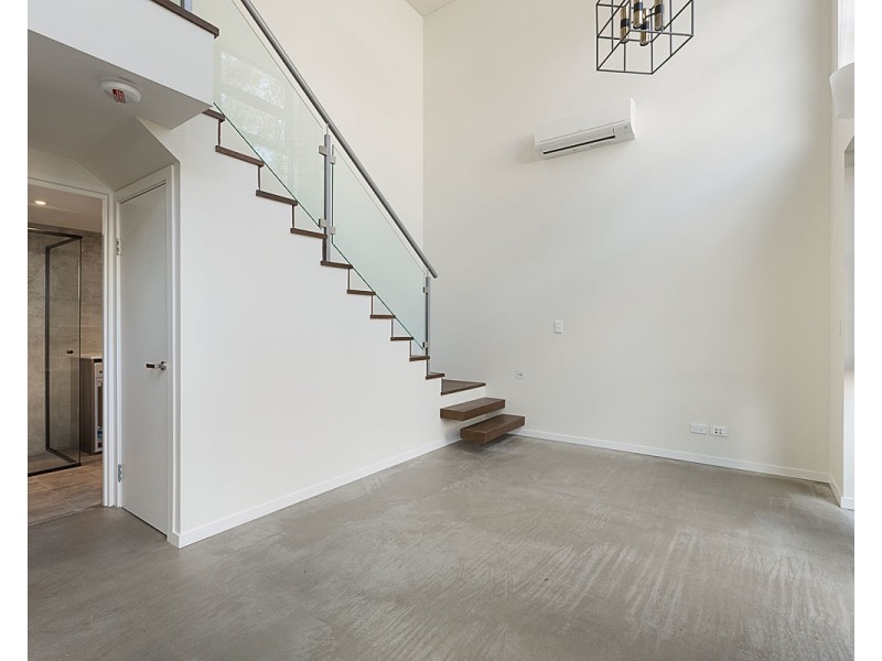 2/74  Surrey Street, Darlinghurst NSW 2010