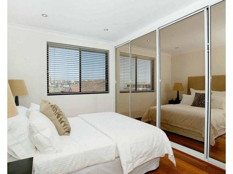 8/35 Brighton Boulevard, Bondi Beach NSW 2026