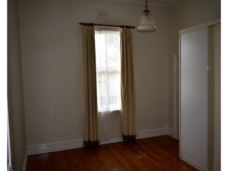 33 Ray Road, Epping NSW 2121