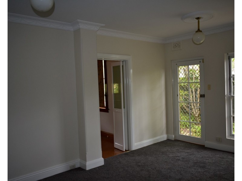 33 Ray Road, Epping NSW 2121